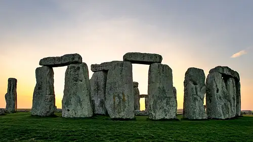 Stonehenge Express Half Day Tour
