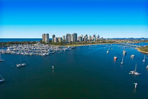 gold coast river cruise