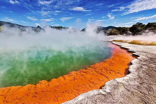 Rotorua Highlights Small Group Tour including Wai-O-Tapu from Auckland