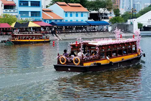 Small-Group Singapore History And Culture Tour With River Cruise